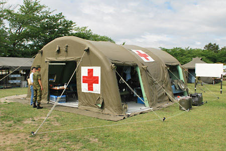 Temporary-military-medical-tent